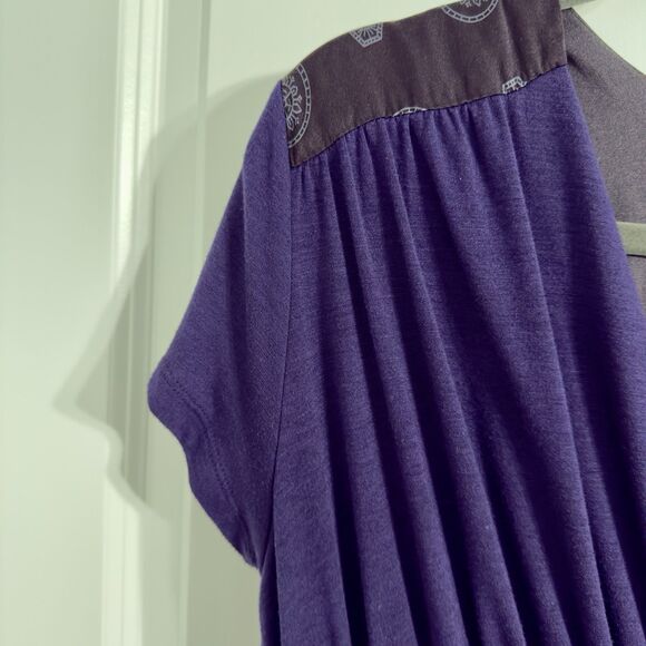 Banana Republic Stretch Dress With V-Neck And Cinched Empire Waist - Picture 7 of 13